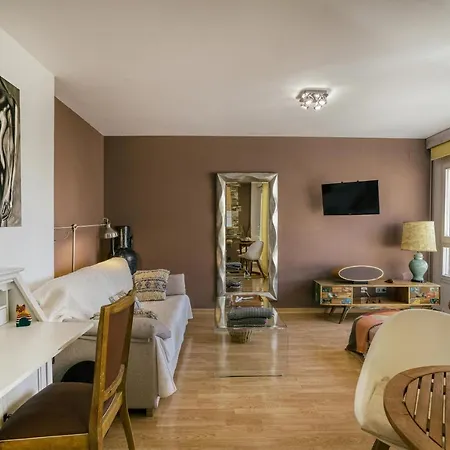 Apartment Duplex Jacuzzi Figueres (Girona)