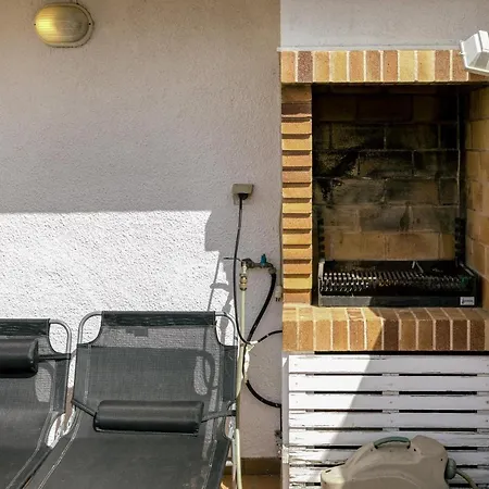 Duplex Jacuzzi Apartment *